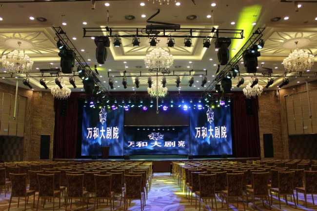 EZpro equips Chinese theatre in a shopping mall