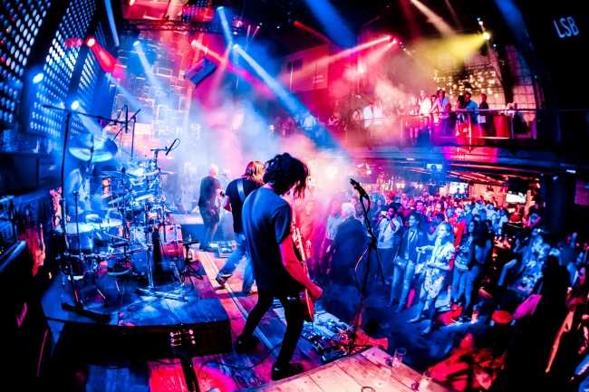 Pulse adds the atmosphere to Lock, Stock and Barrel