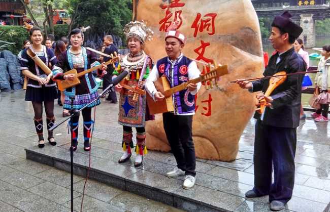 Audient iD14 helps to preserve Dong culture