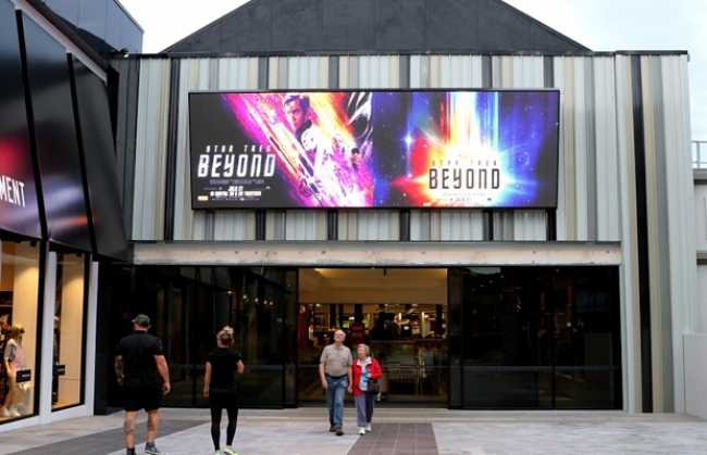 PCB and DPS supply an LED to AMP