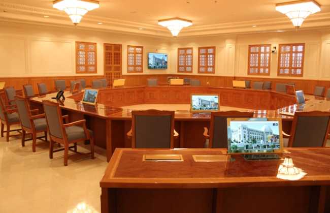 beyerdynamic conference system pleases the court