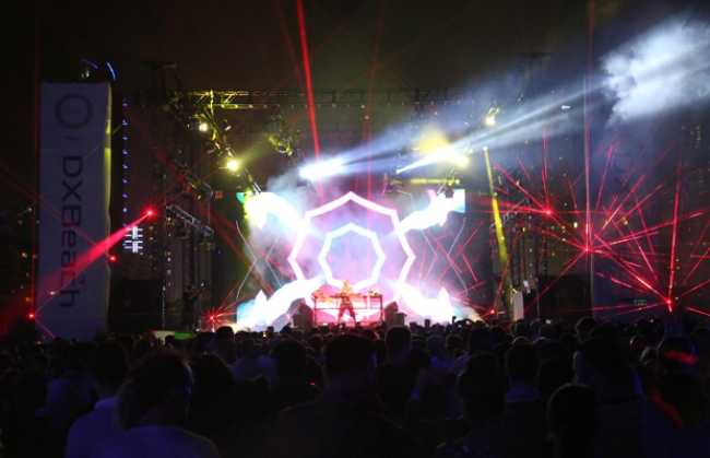 DXBeach returns with eclipse