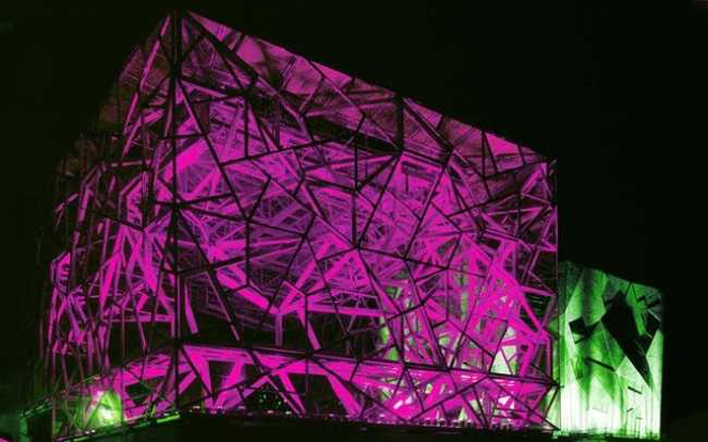 Griven lights up Federation Square