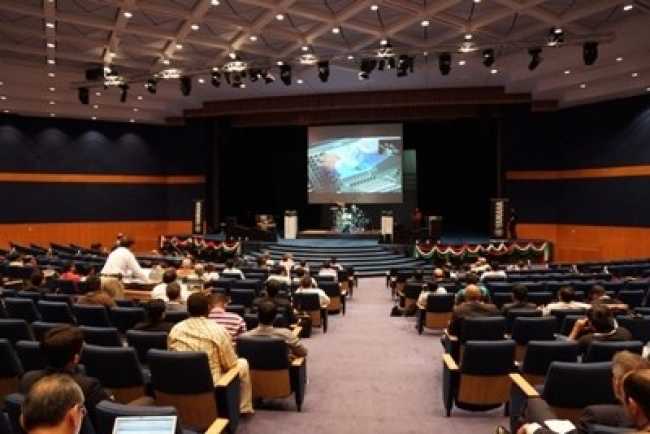Yamaha uses seminar to launch CL Series