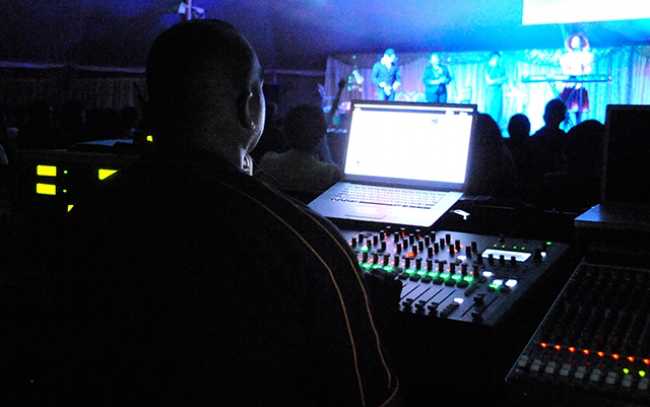 Howard Technologies goes digital with Soundcraft 