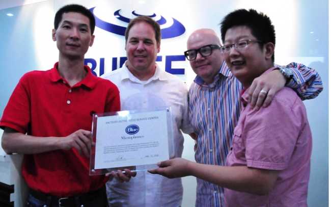 Budee certified as repair centre for Blue Microphones