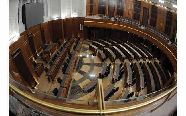 Renkus-Heinz covers Lebanese Parliament