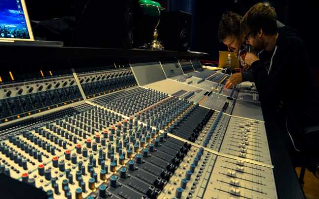 Brisbane and Melbourne SAE Institutes turn to Audient
