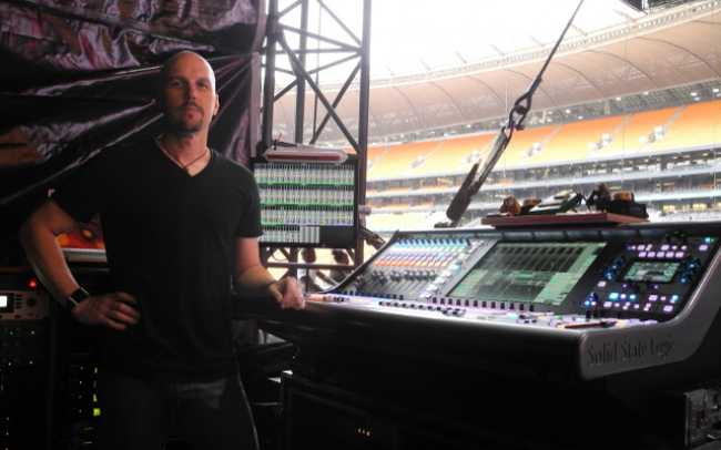 Santana tours with SSL Live