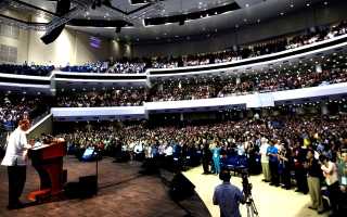 12,000-seat CCF Church installed with Renkus-Heinz