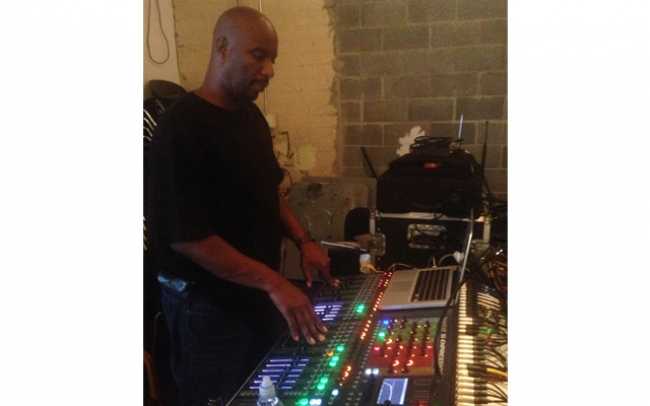 Third New Hope Baptist Church purchases Si Expression 2 
