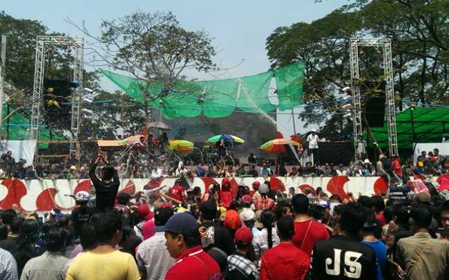 Myanmar’s Thingyan Festival looks to Electro-Voice