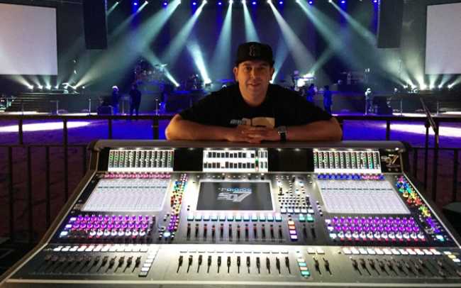 DiGiCo and Waves provide flexibility for Israel Houghton tour