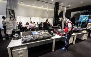Asimetrik hosts open day
