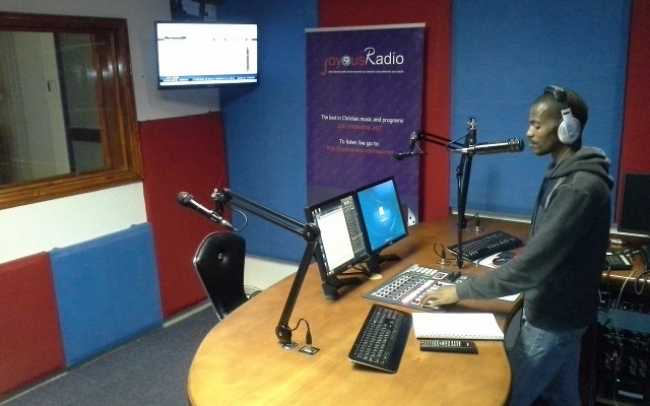 Prosound solutions support community radio