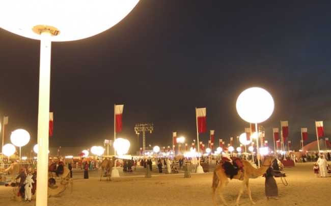 Airstar delivers custom Pixocom balloons for Qatar National Day